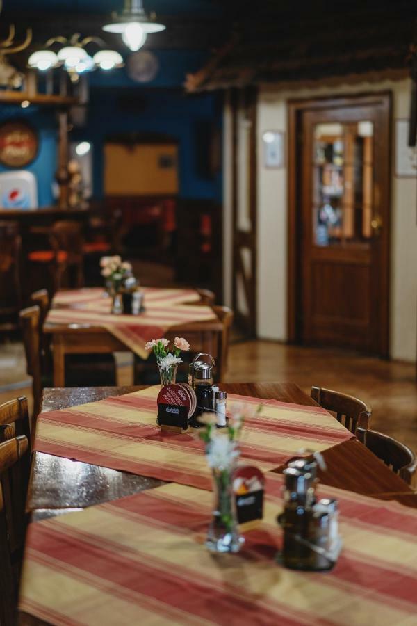 Hotel Taverna Javorník Dış mekan fotoğraf