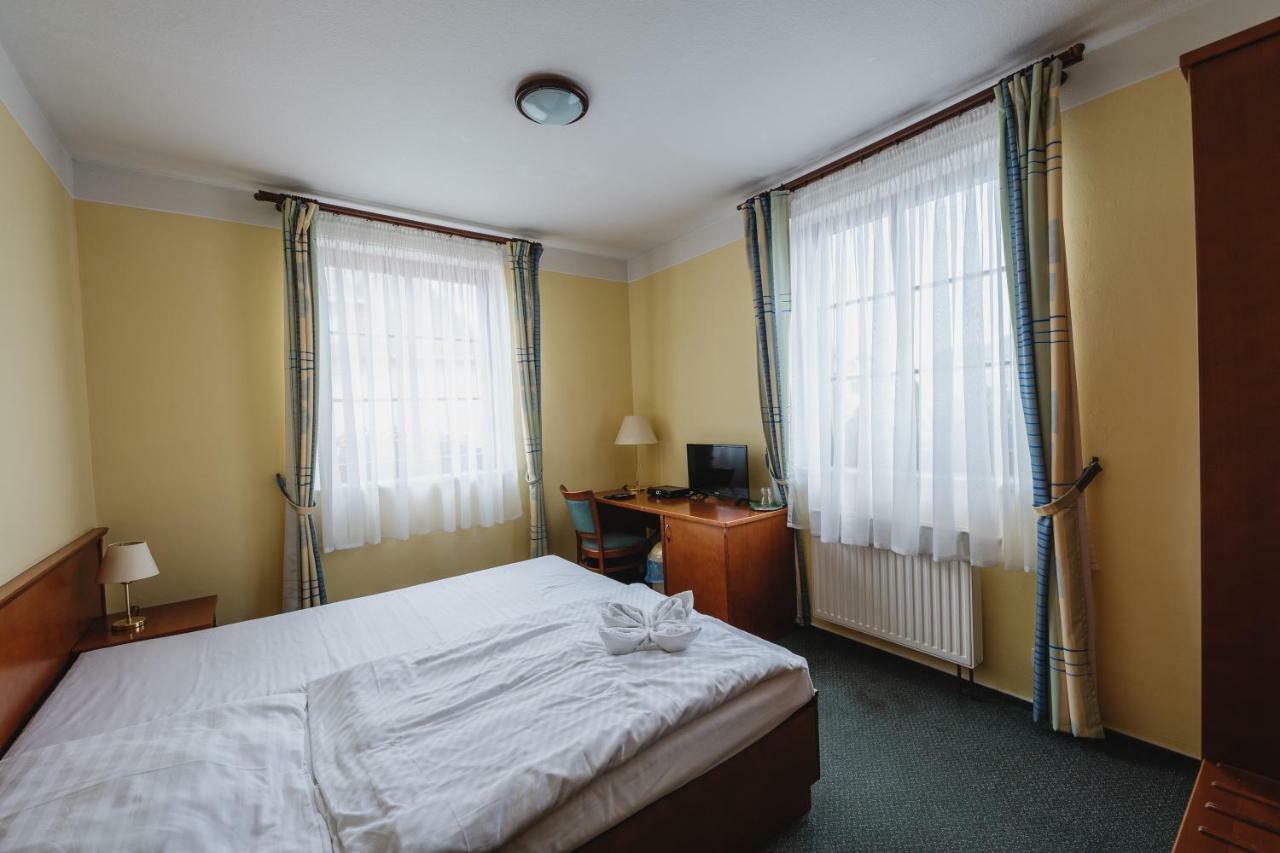 Hotel Taverna Javorník Dış mekan fotoğraf