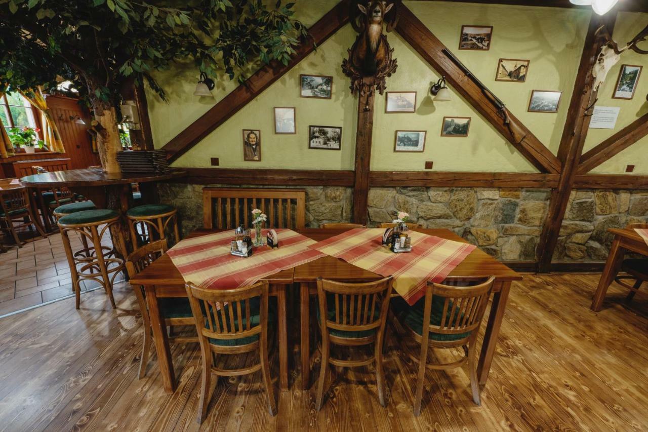 Hotel Taverna Javorník Dış mekan fotoğraf