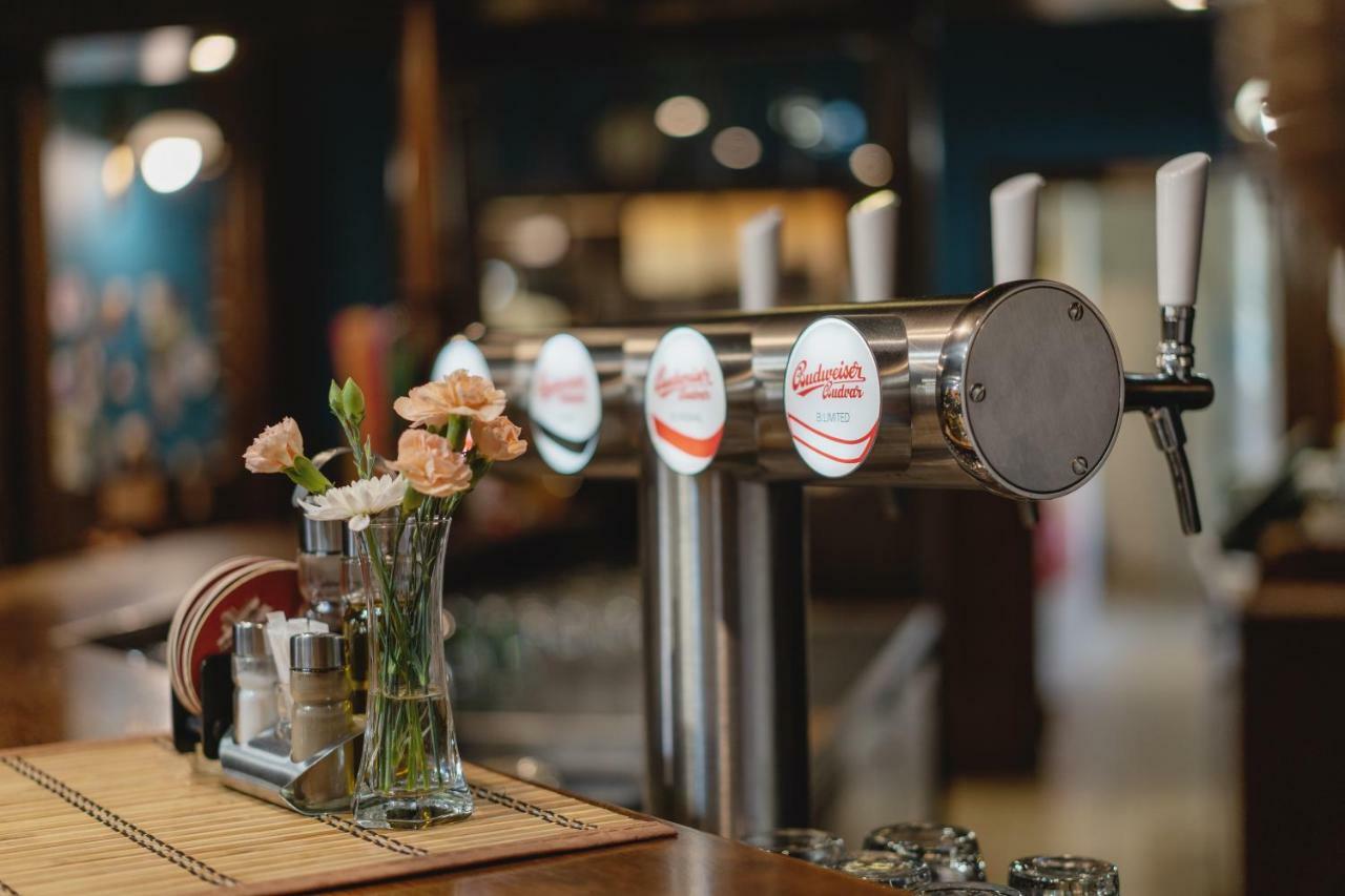 Hotel Taverna Javorník Dış mekan fotoğraf