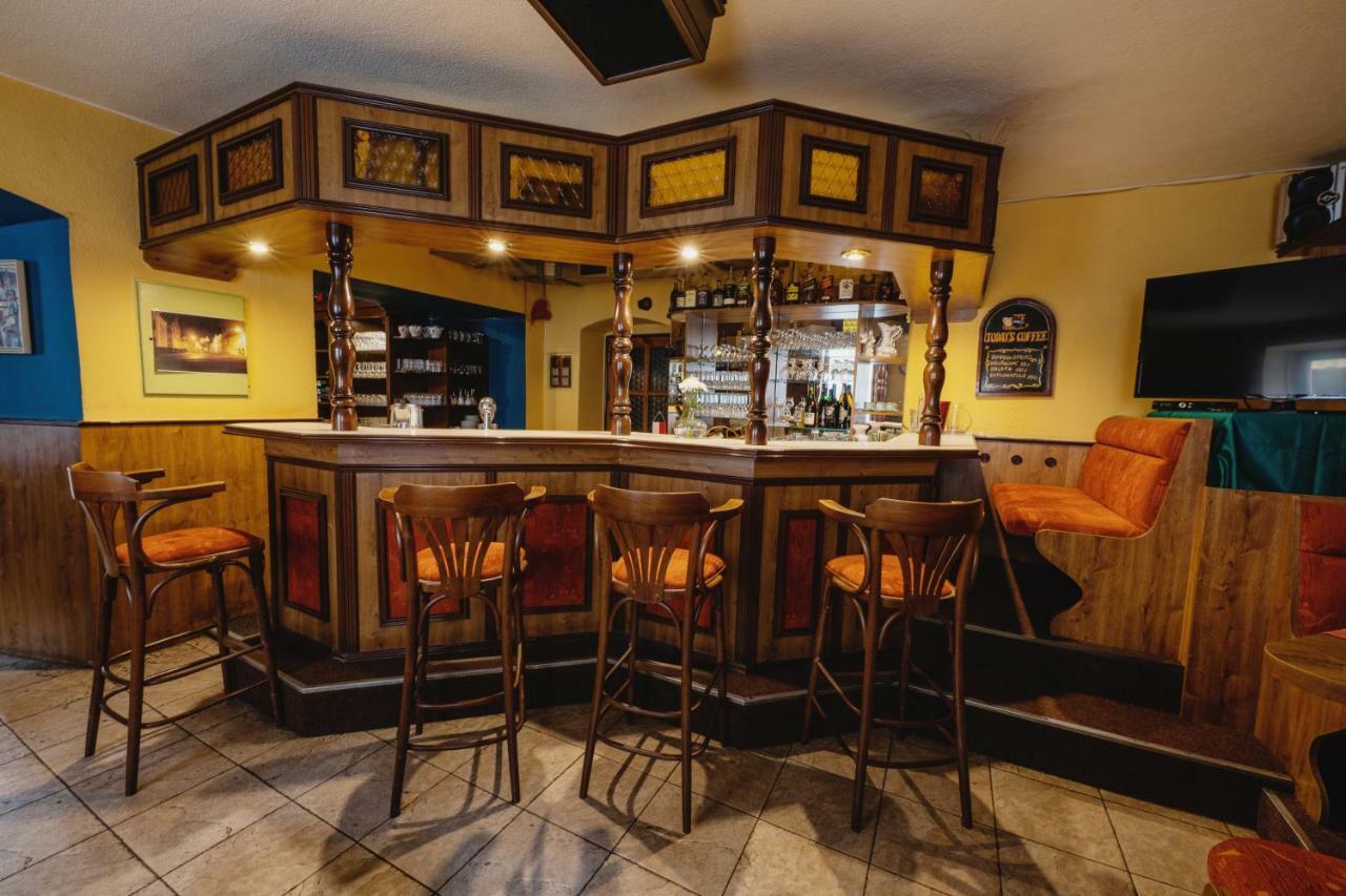 Hotel Taverna Javorník Dış mekan fotoğraf