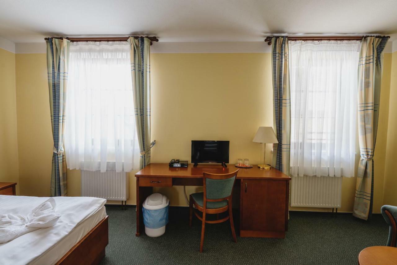 Hotel Taverna Javorník Dış mekan fotoğraf
